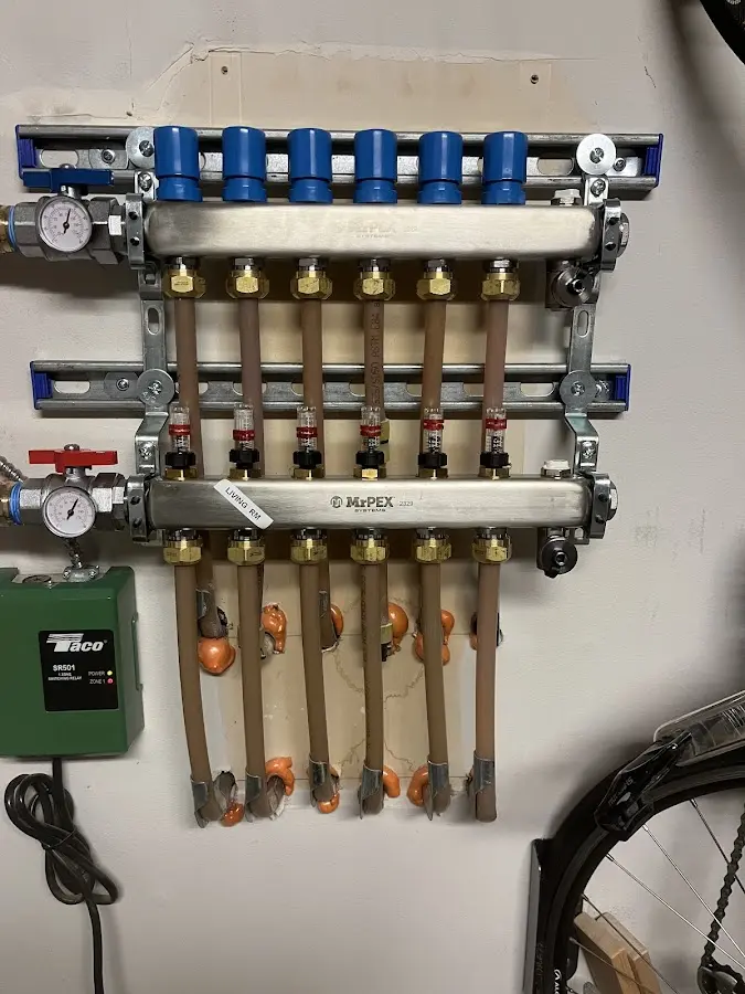 Plumber performing Leak Detection at a residential property in Frankfort